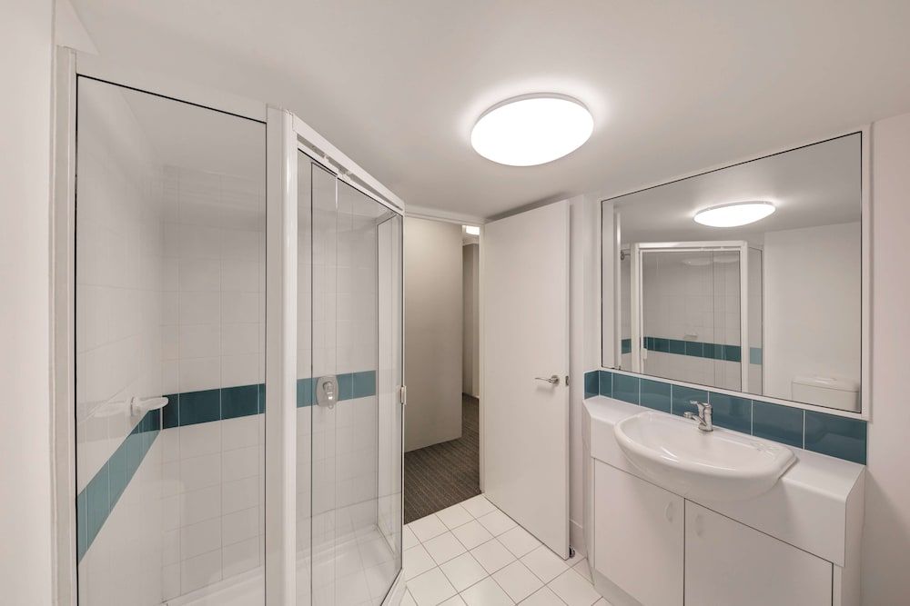Adina Serviced Apartments Canberra James Court Standard Apartment, 2 Bedrooms (King or Twin) 8