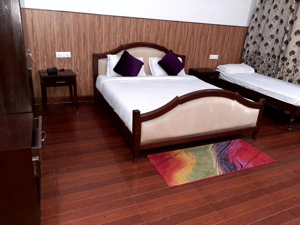 DRIVE IN 22 Executive Cottage 5