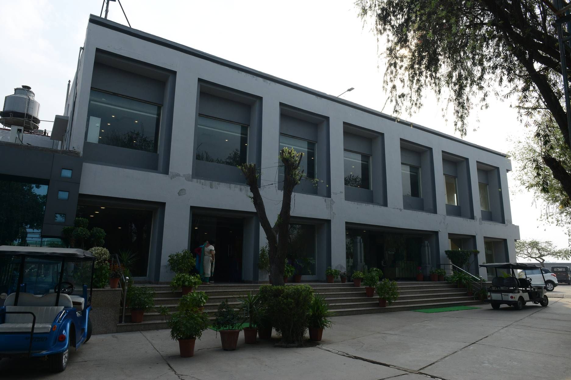 undefined DRIVE IN 22 6