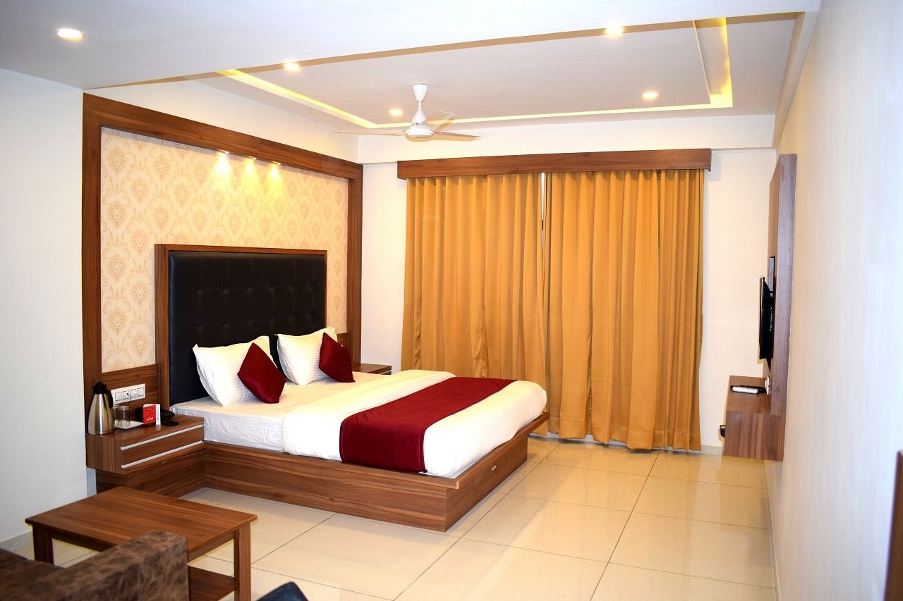 Hotel Royal Square by Sky Stays Double Bed AC Room 3