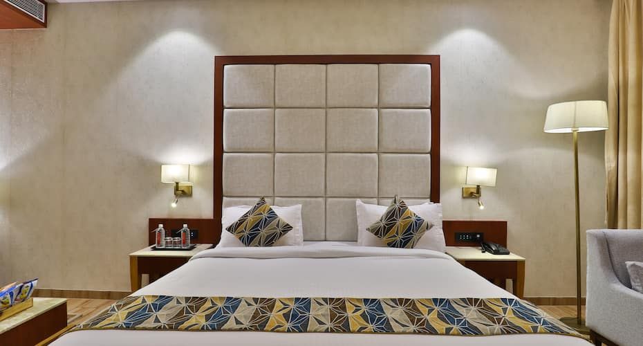 The Square Somnath The Square Super Deluxe 4