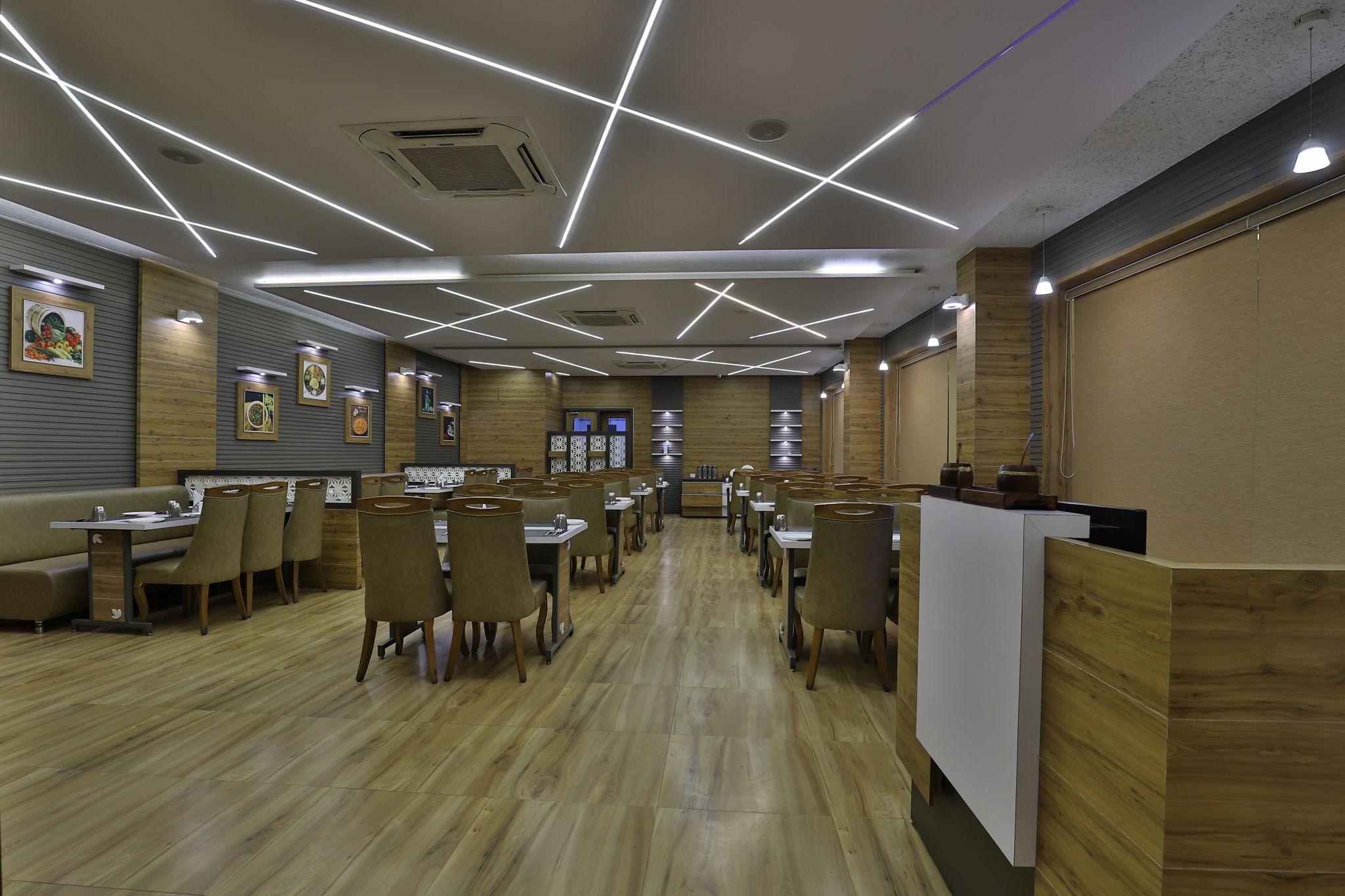 Food & Dining