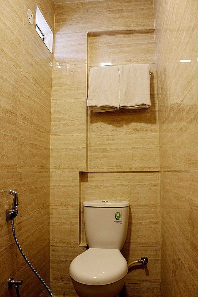 Jagadish Hotel Begur Deluxe Room 8