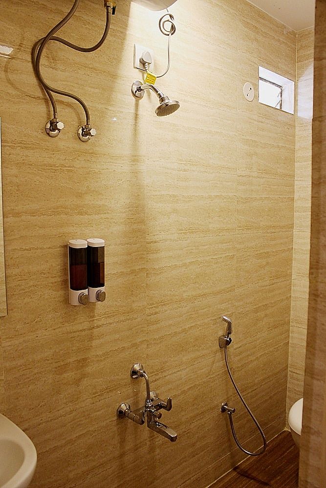 Jagadish Hotel Begur Deluxe Room 9