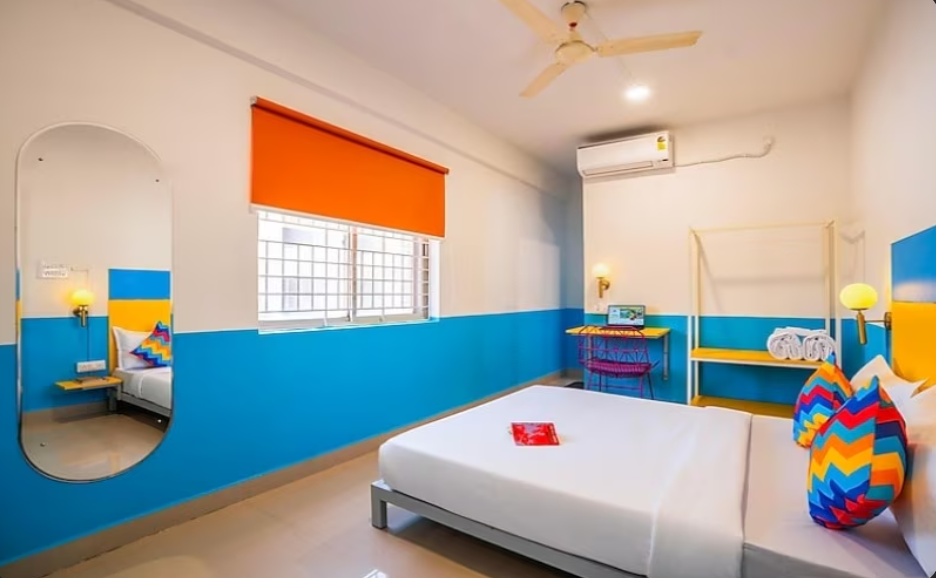 Deluxe Private AC Room with Ensuite Bathroom