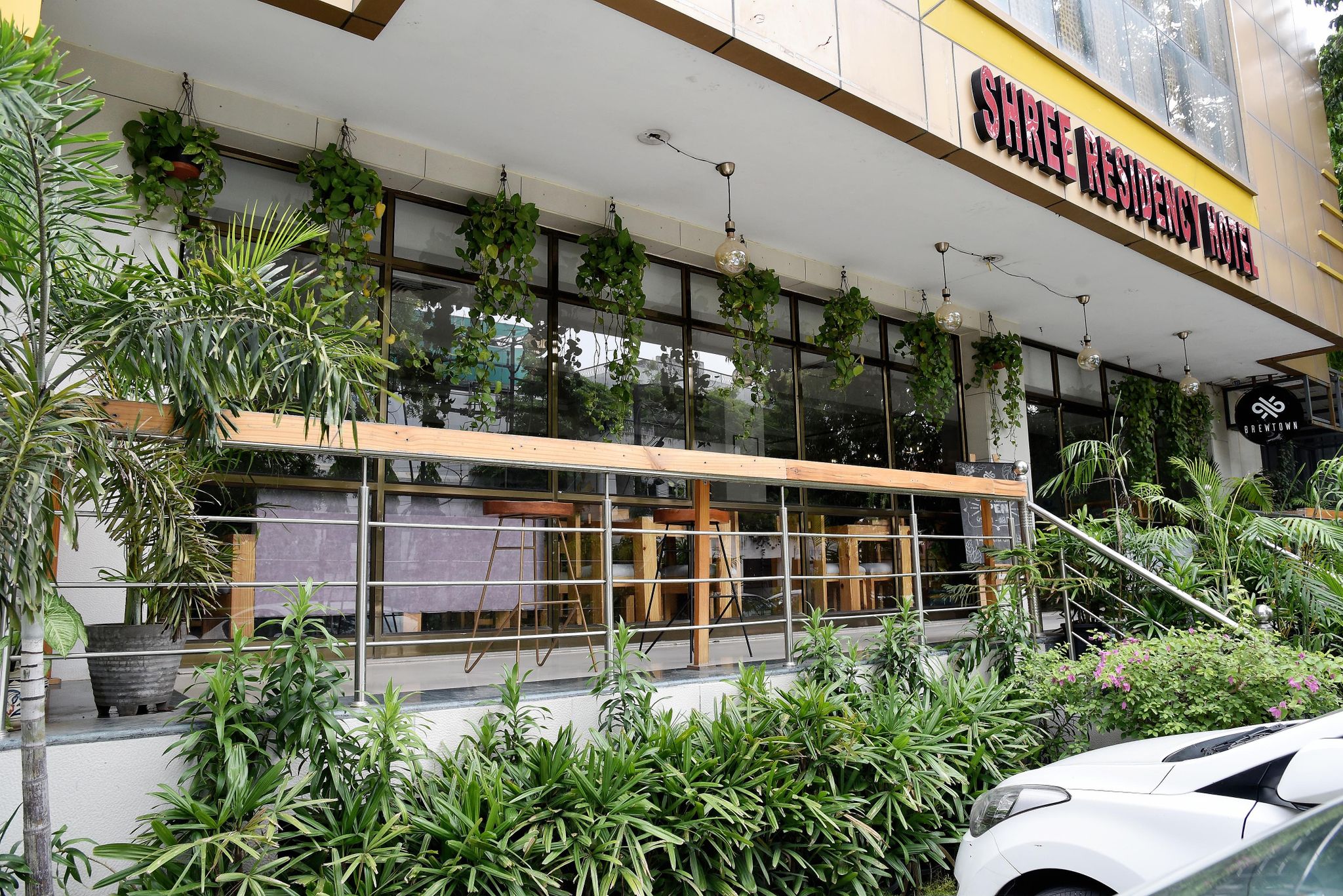 Hotel Exterior