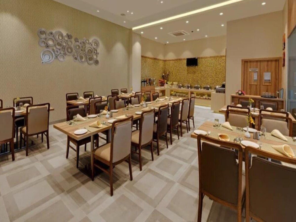 Food & Dining