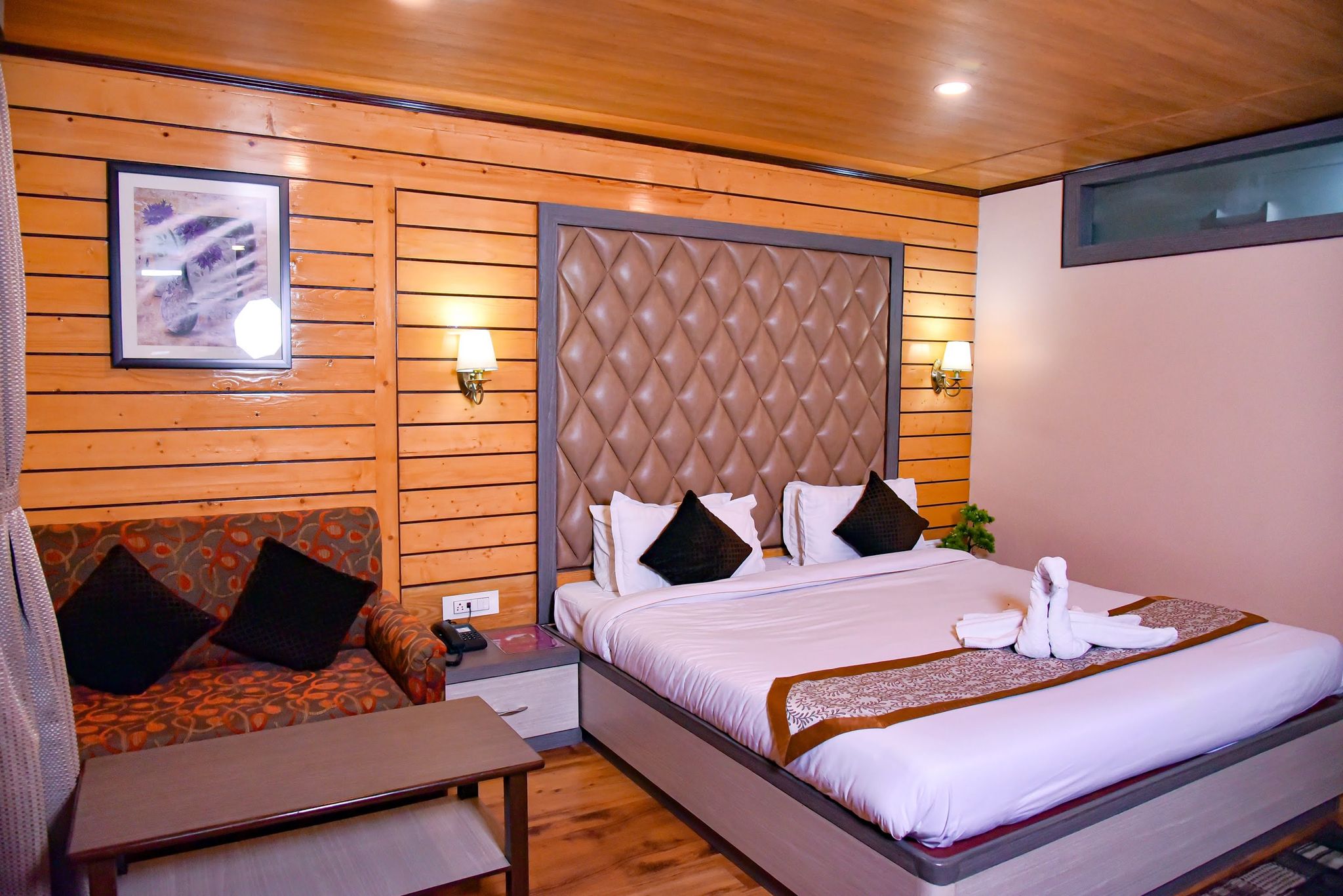Premium Double Room with Parking and Valley View