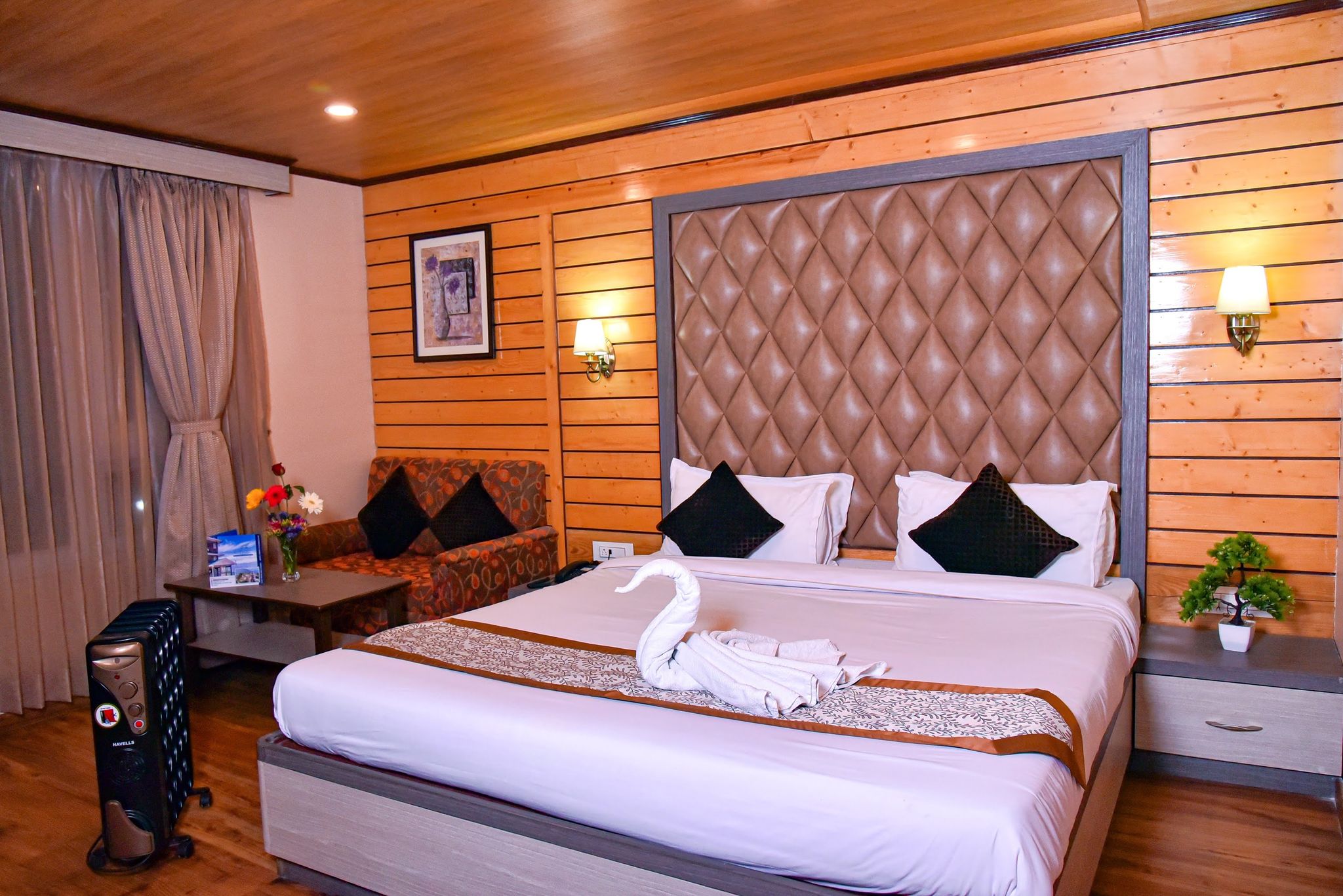 Premium Double Room with Parking and Valley View