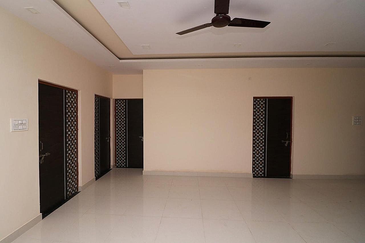 undefined OYO Flagship 27941 Sangam Darshan 6