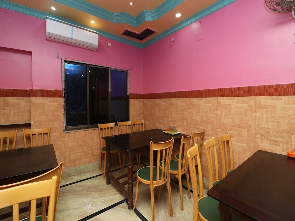 undefined OYO 27996 Hotel Green Park 6