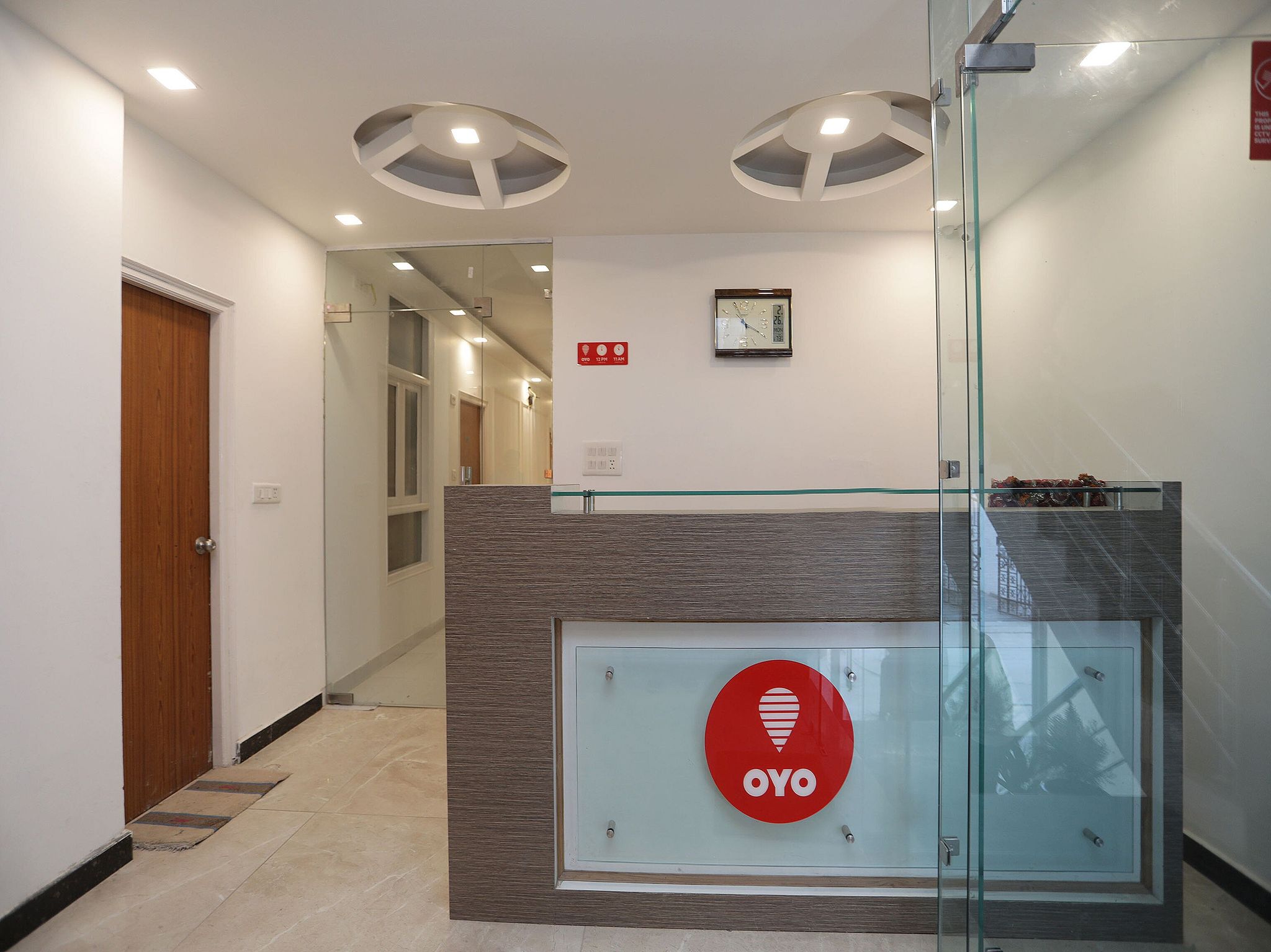 undefined OYO 12235 Hotel Bliss Continental 4