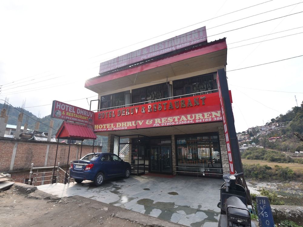 undefined OYO 28027 Hotel Dhruv