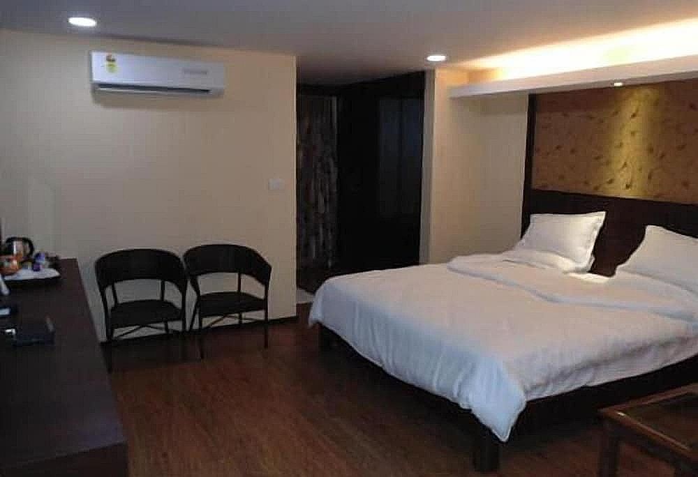 Ocean Residency Deluxe Room 4