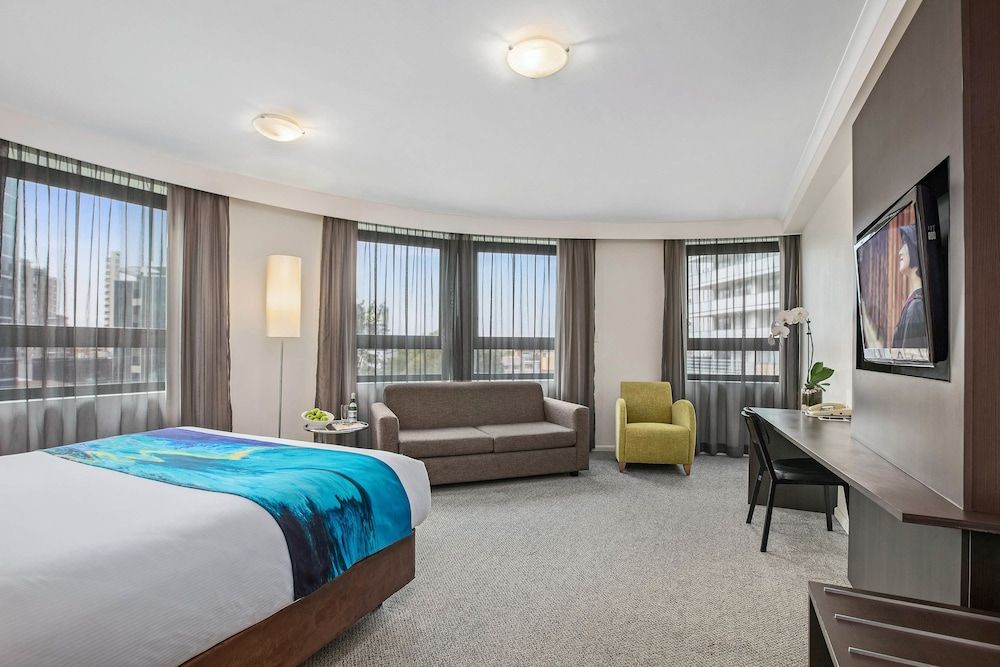 Mantra Parramatta Comfort Suite, 2 Double Beds