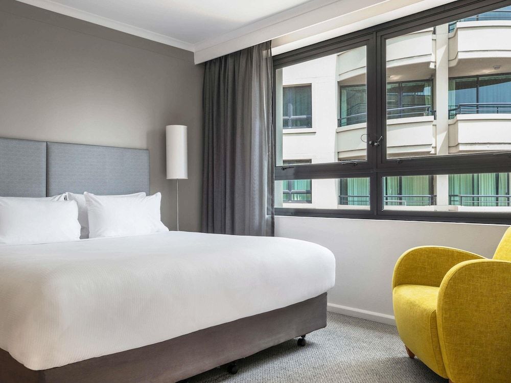 Mantra Parramatta Studio 5