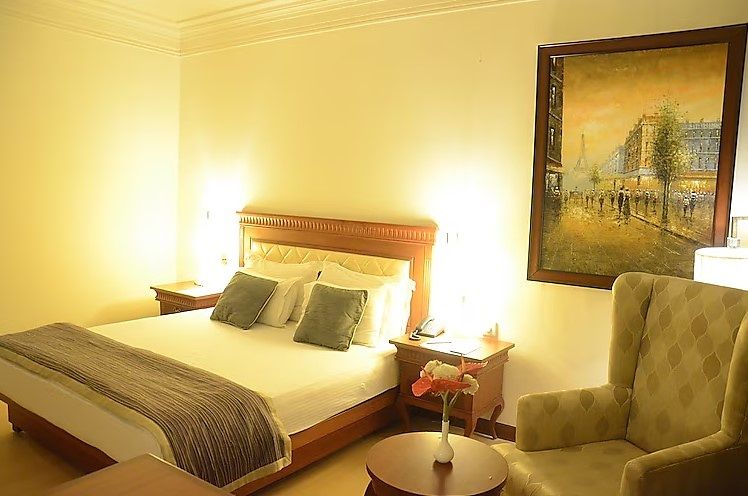 Suite Room