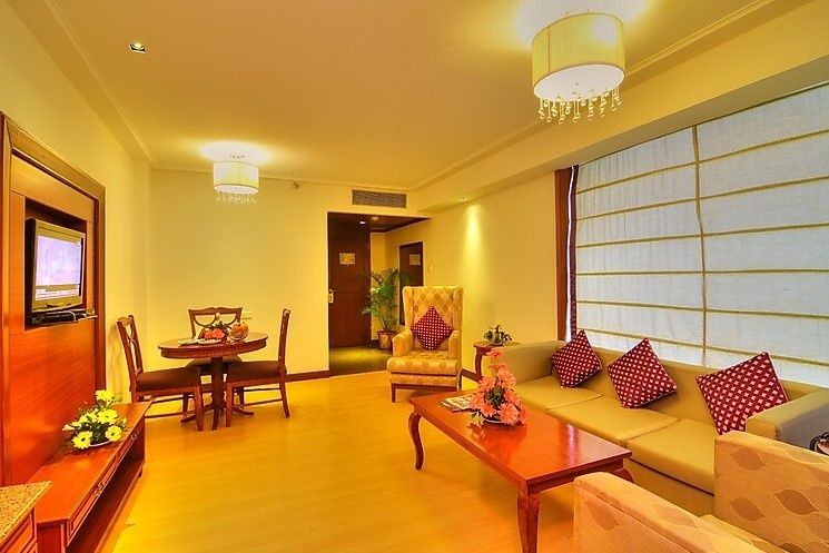 Suite Room