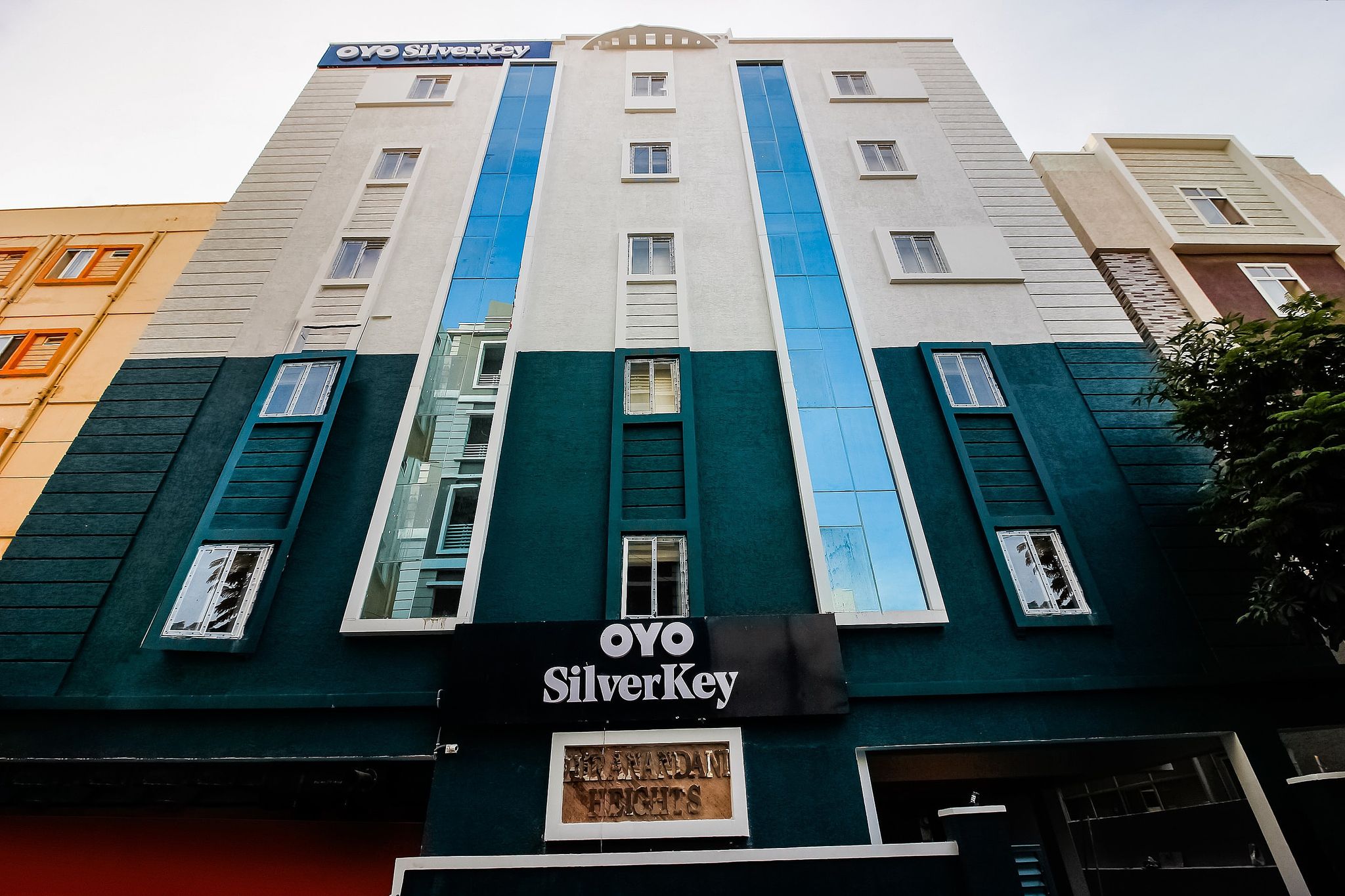 undefined Super Hotel O GACHIBOWLI BESIDE DLF