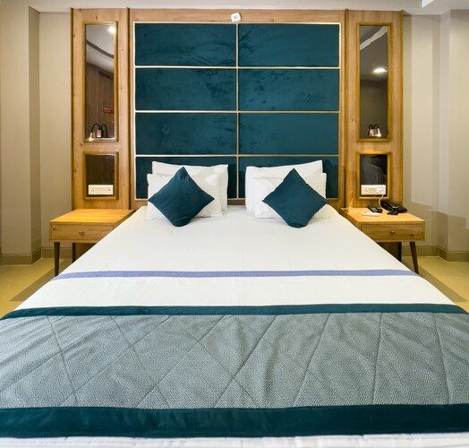 HOTEL HIGHWAY KING SHAHPURA Suite Room 4