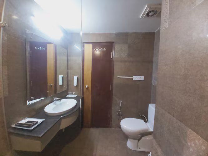 Emporio Hotel Grand Superior 6