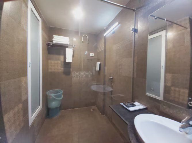 Emporio Hotel Grand Superior 7