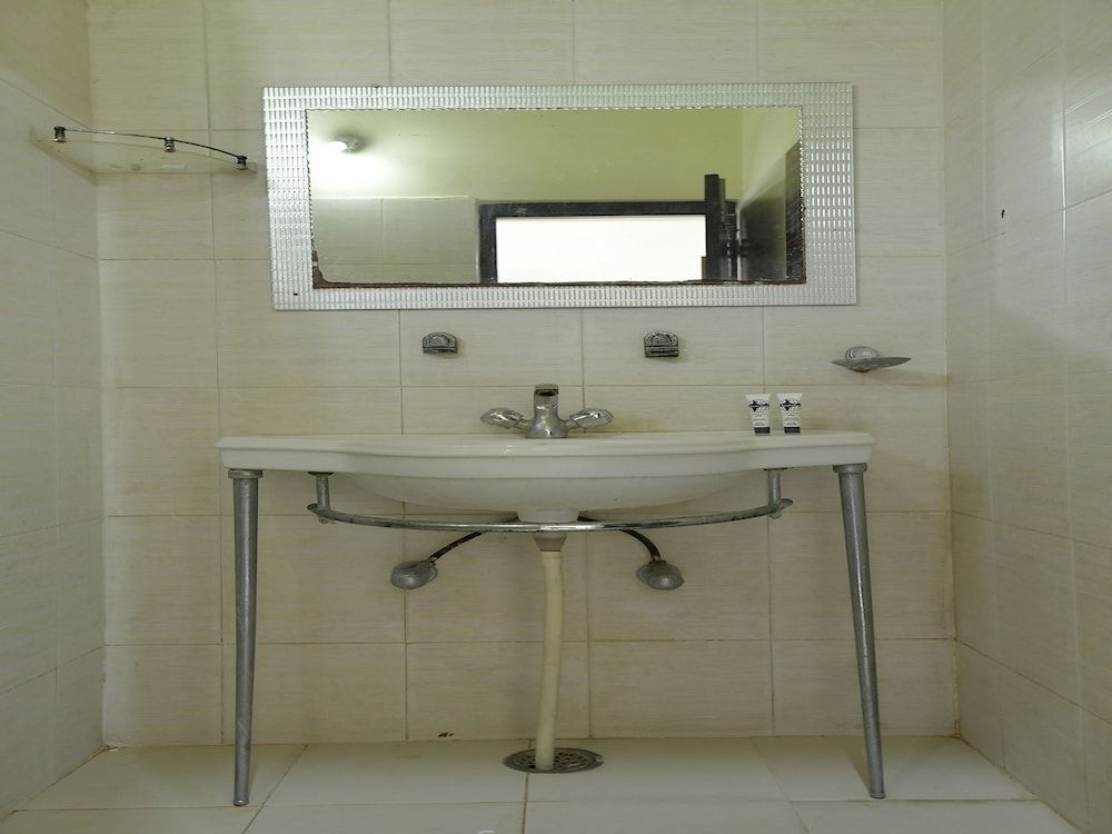 OYO 40327 Karni Niwas Ajmer Double or Twin Room 5