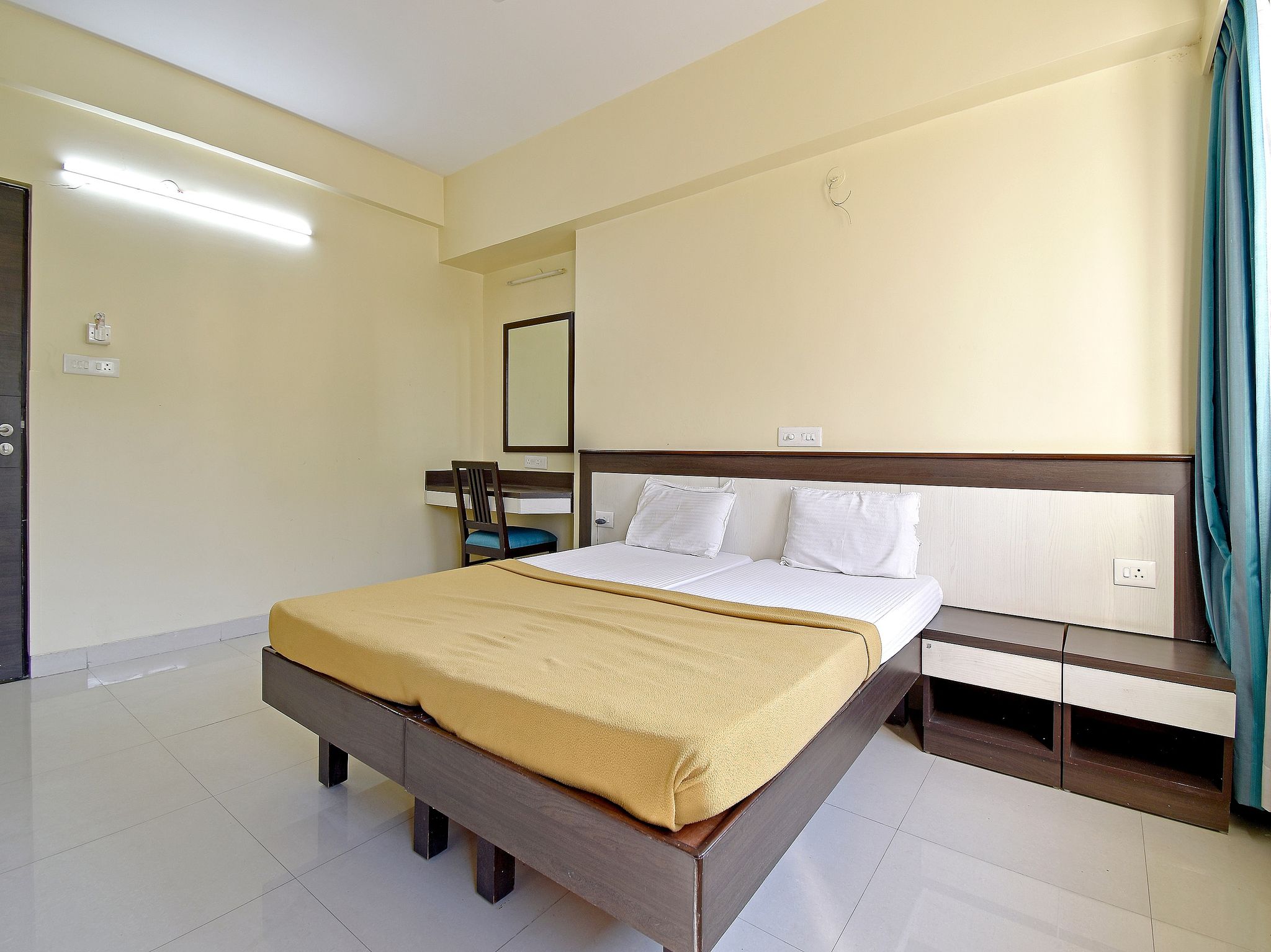 Aankur Inn Standard AC Room (Local ID & Unmarried Couples not allowed) 26