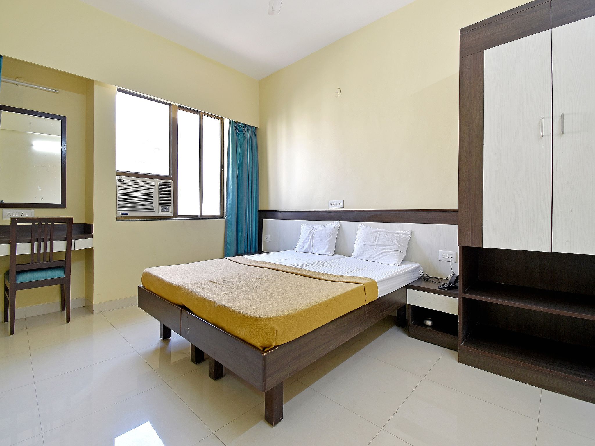 Aankur Inn Standard AC Room (Local ID & Unmarried Couples not allowed) 34