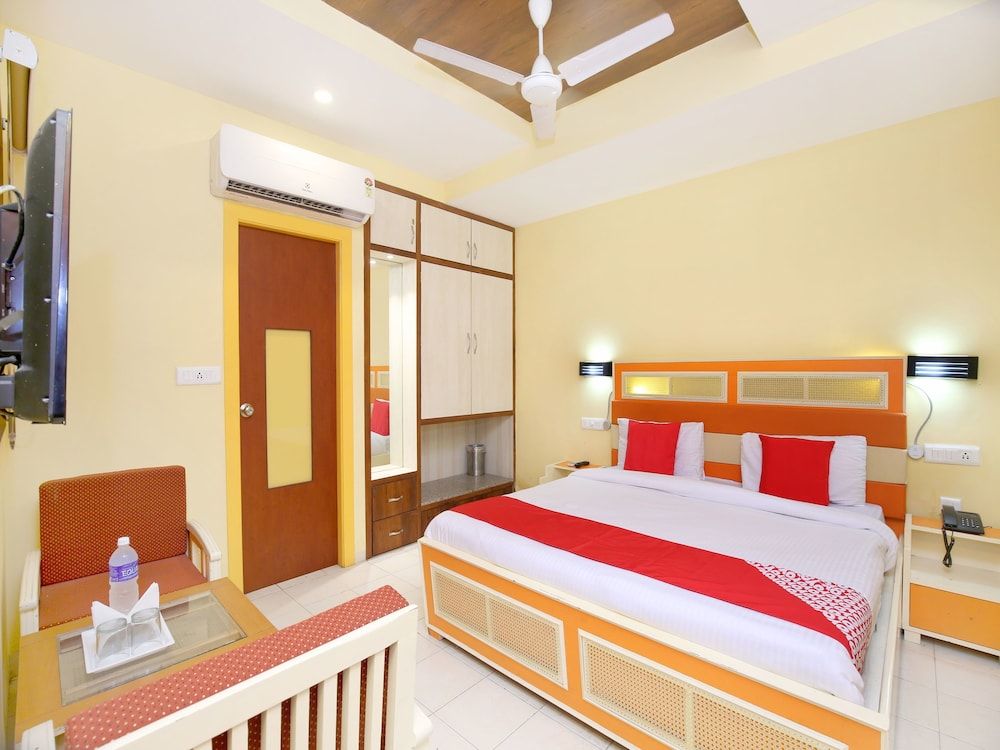 OYO 16949 Hotel Indiano Double or Twin Room 10