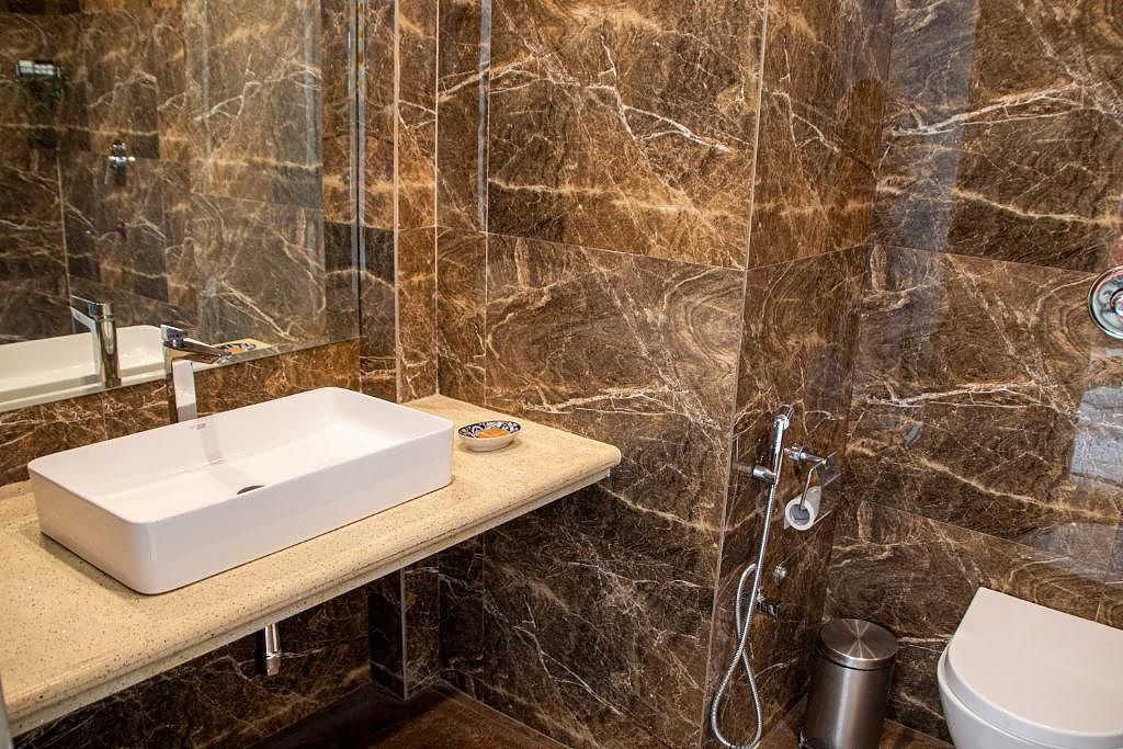 Burj Baneria-A Boutique Homestay Double Room with Lake View 4