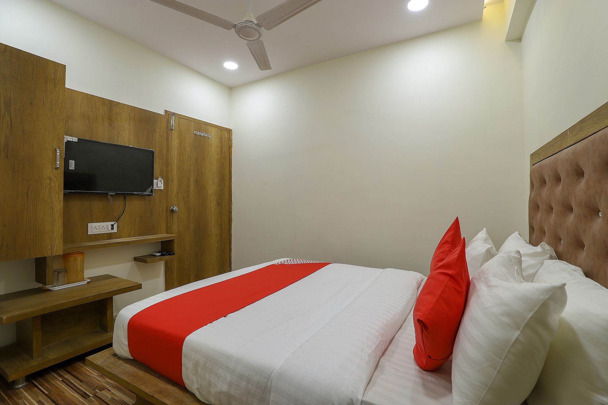 undefined OYO 49797 Hotel Shubham Inn 10
