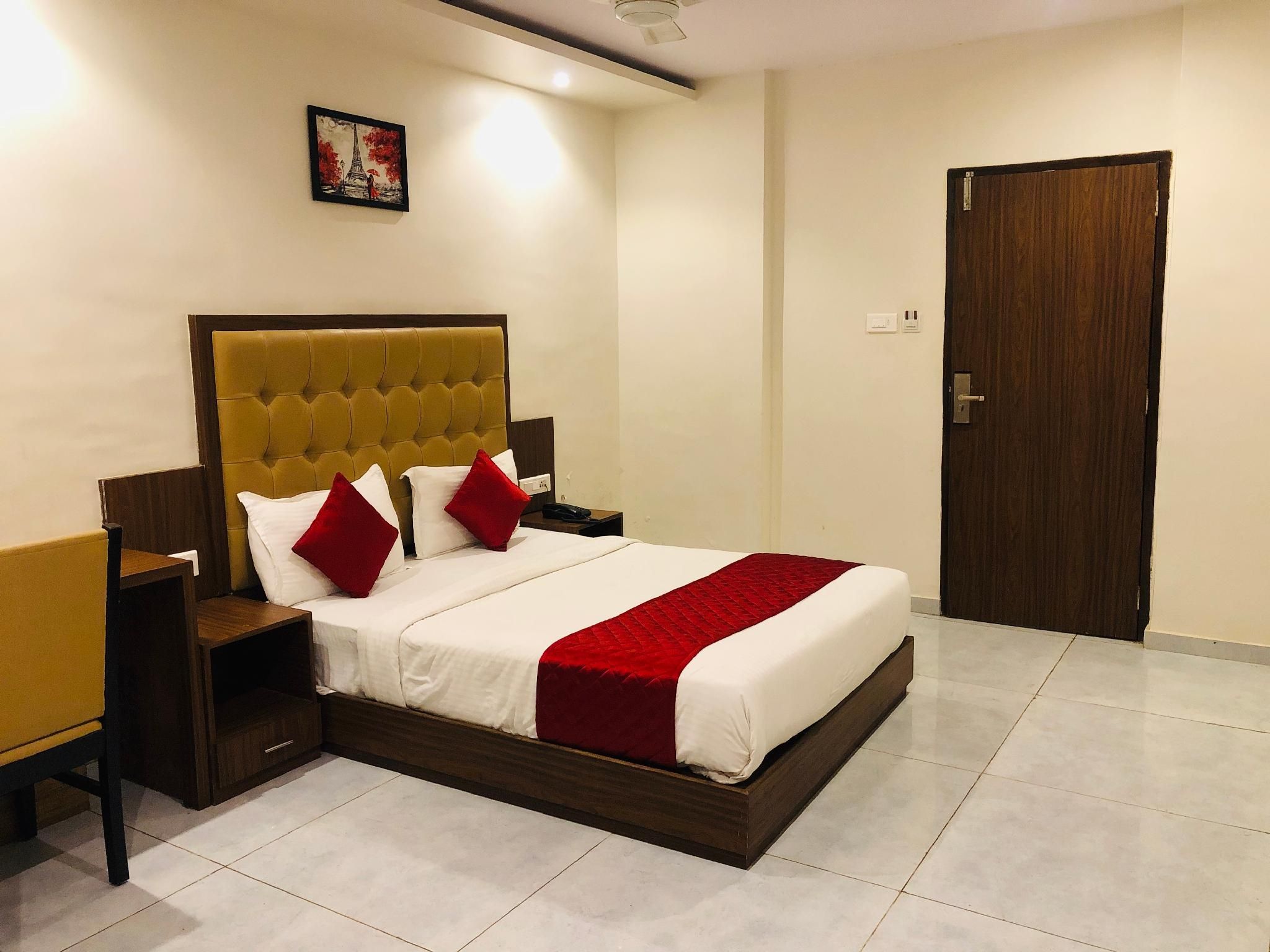 Hotel BKC Garden Near Trade Centre, Visa Consulate Deluxe Double Room 15