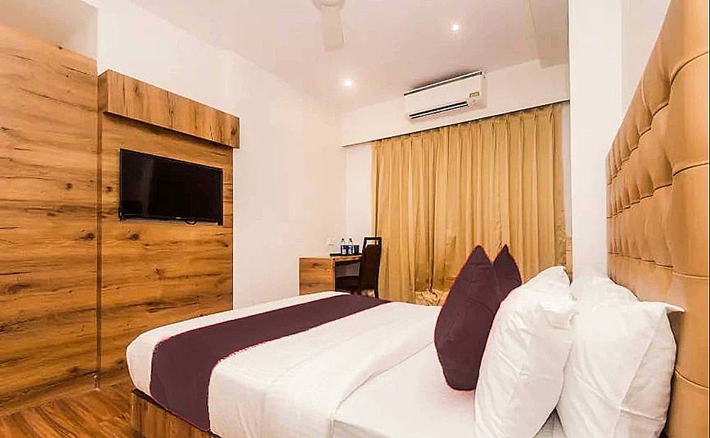 Hotel BKC Garden Near Trade Centre, Visa Consulate Deluxe Double Room 5