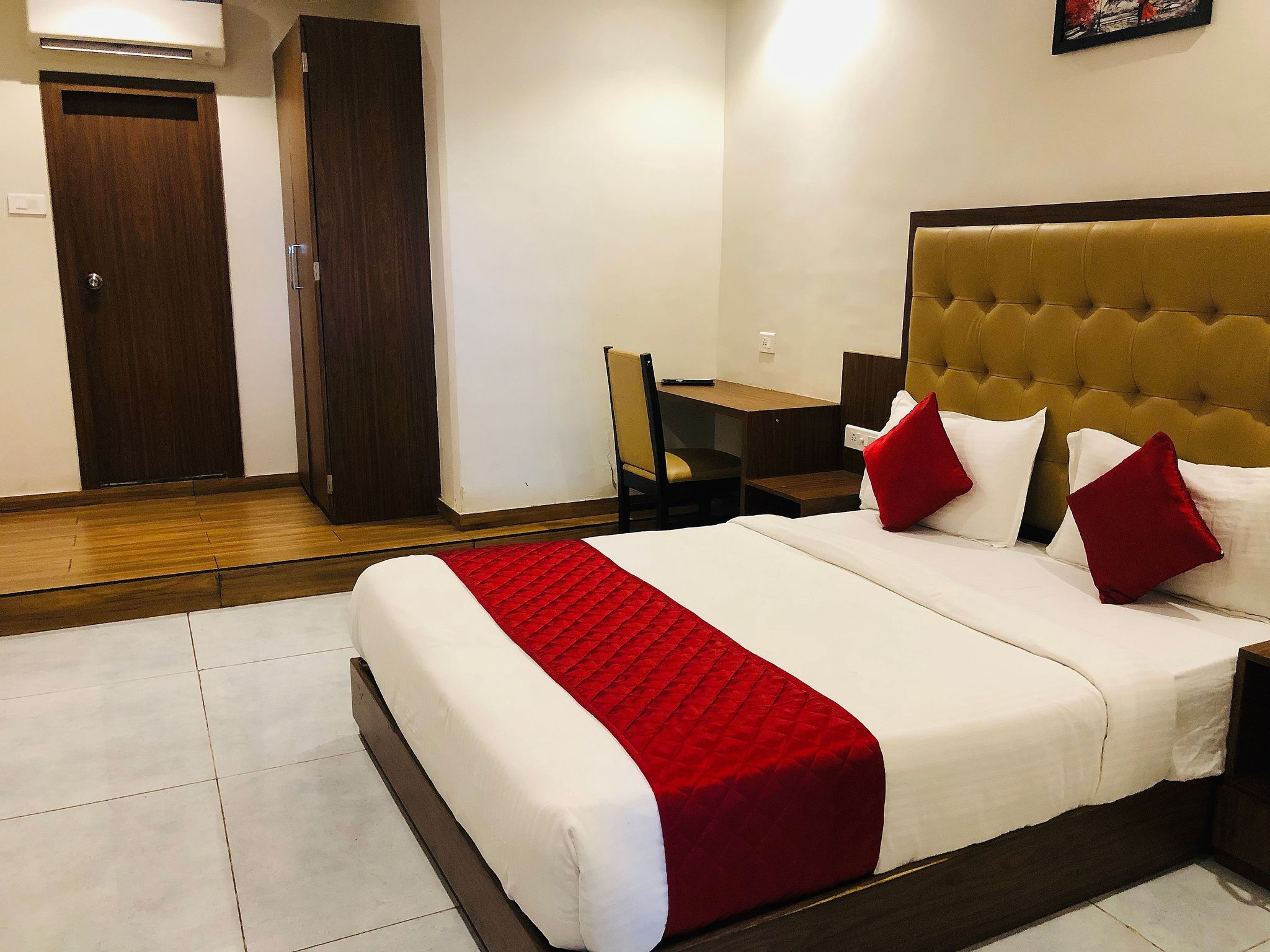 Hotel BKC Garden Near Trade Centre, Visa Consulate Deluxe Double Room 7
