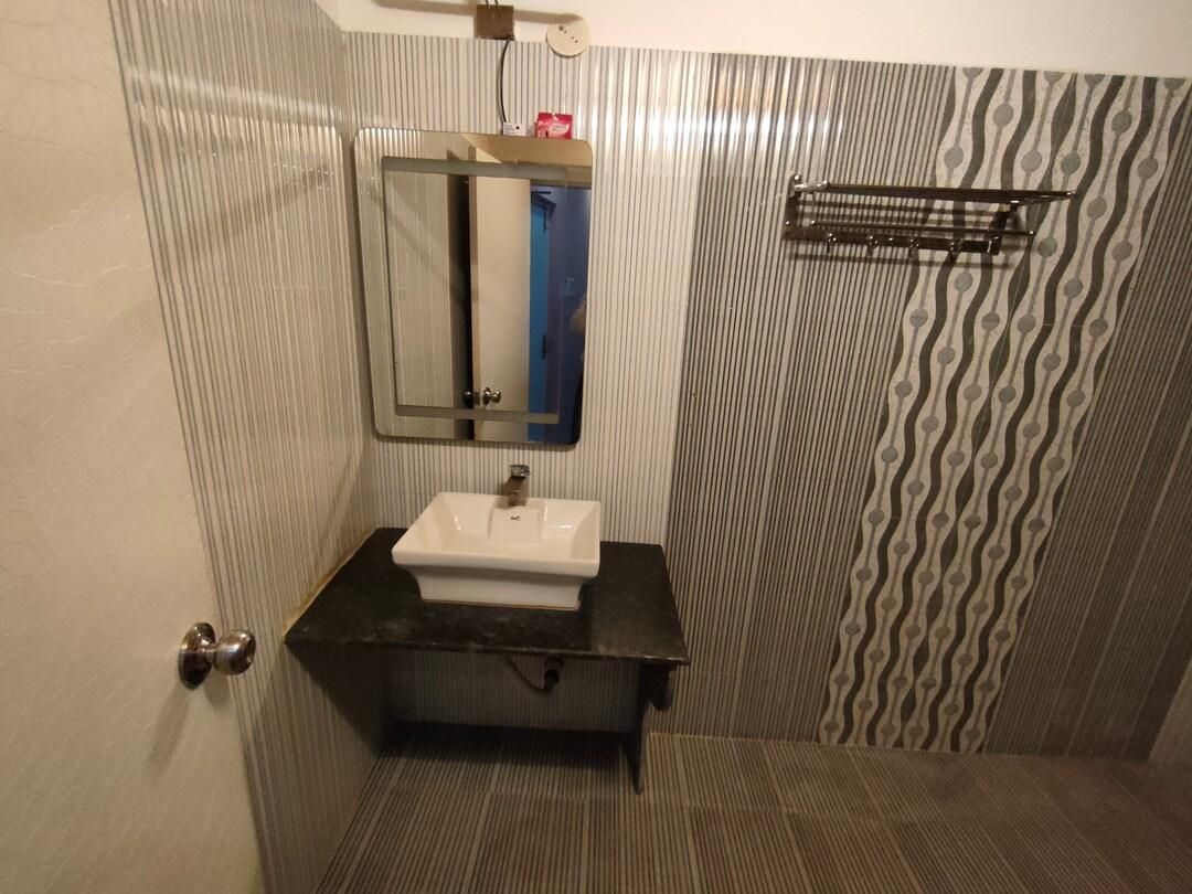 STAYMAKER Mehak E Punjab Retreat Deluxe Double Room 8