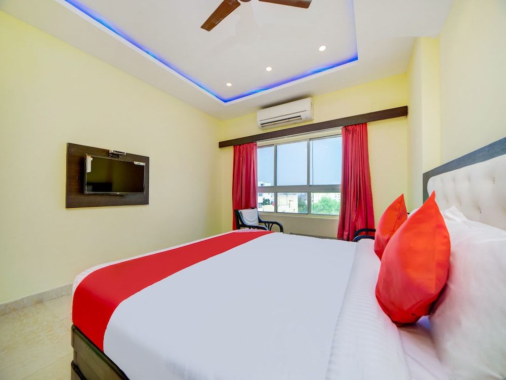 OYO 40720 Hotel Srs Regency Double or Twin Room 13