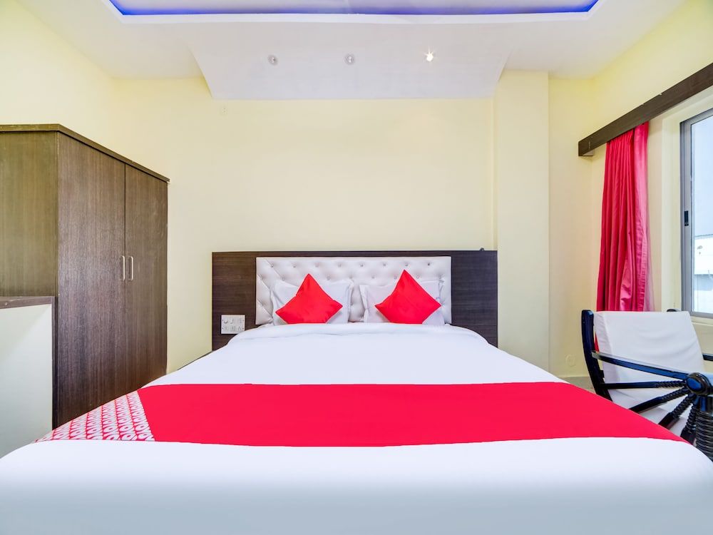 undefined OYO 40720 Hotel Srs Regency 6
