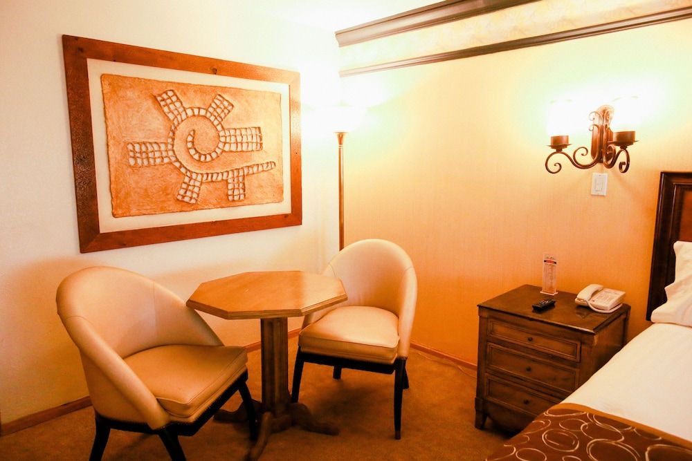 Maria Bonita Business Hotel & Suites Executive Room, 1 King Bed 5