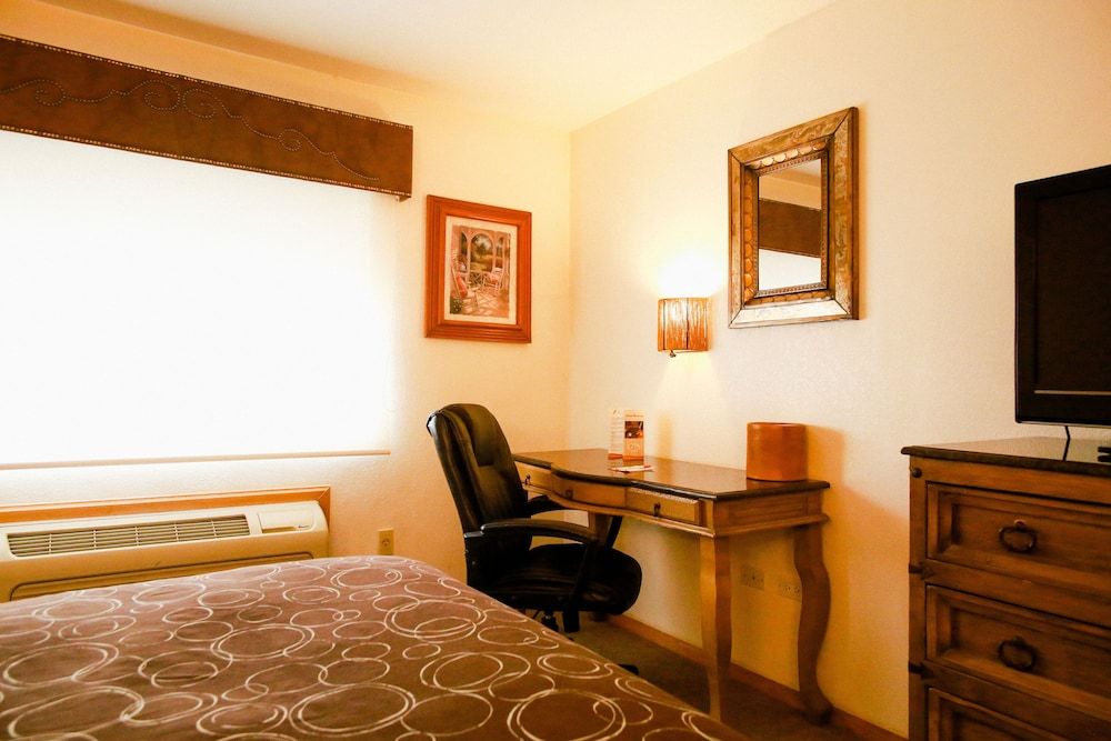 Maria Bonita Business Hotel & Suites Executive Room, 1 King Bed 2