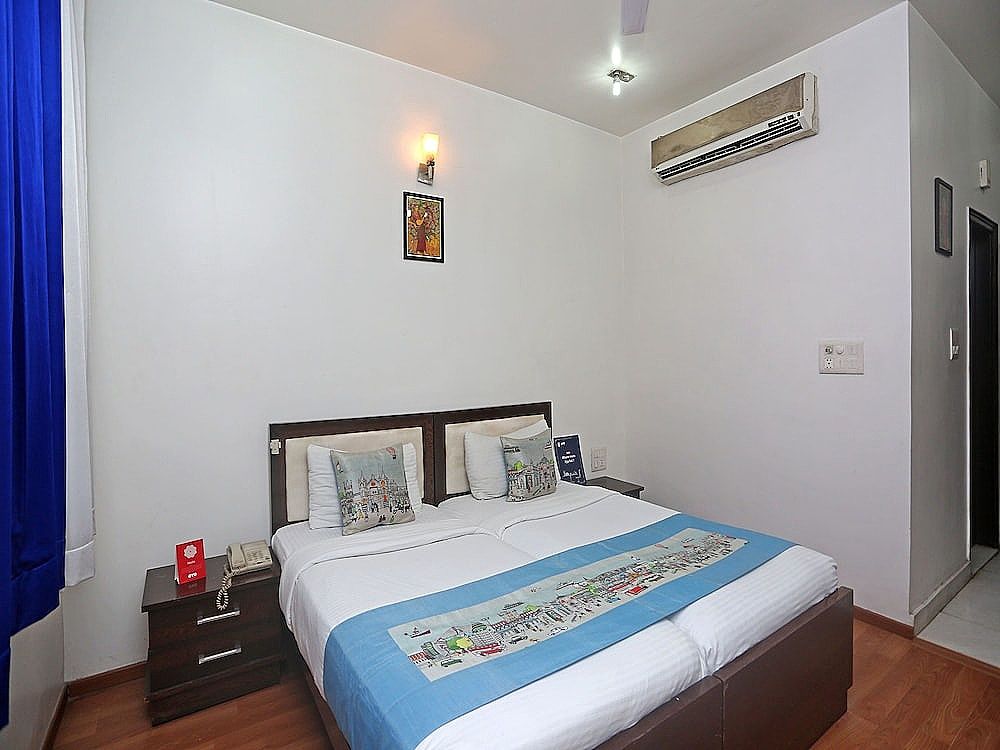 OYO 947 Hotel Palazzo Di Lara Double or Twin Room 4