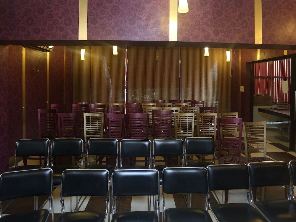 undefined OYO 947 Hotel Palazzo Di Lara 8