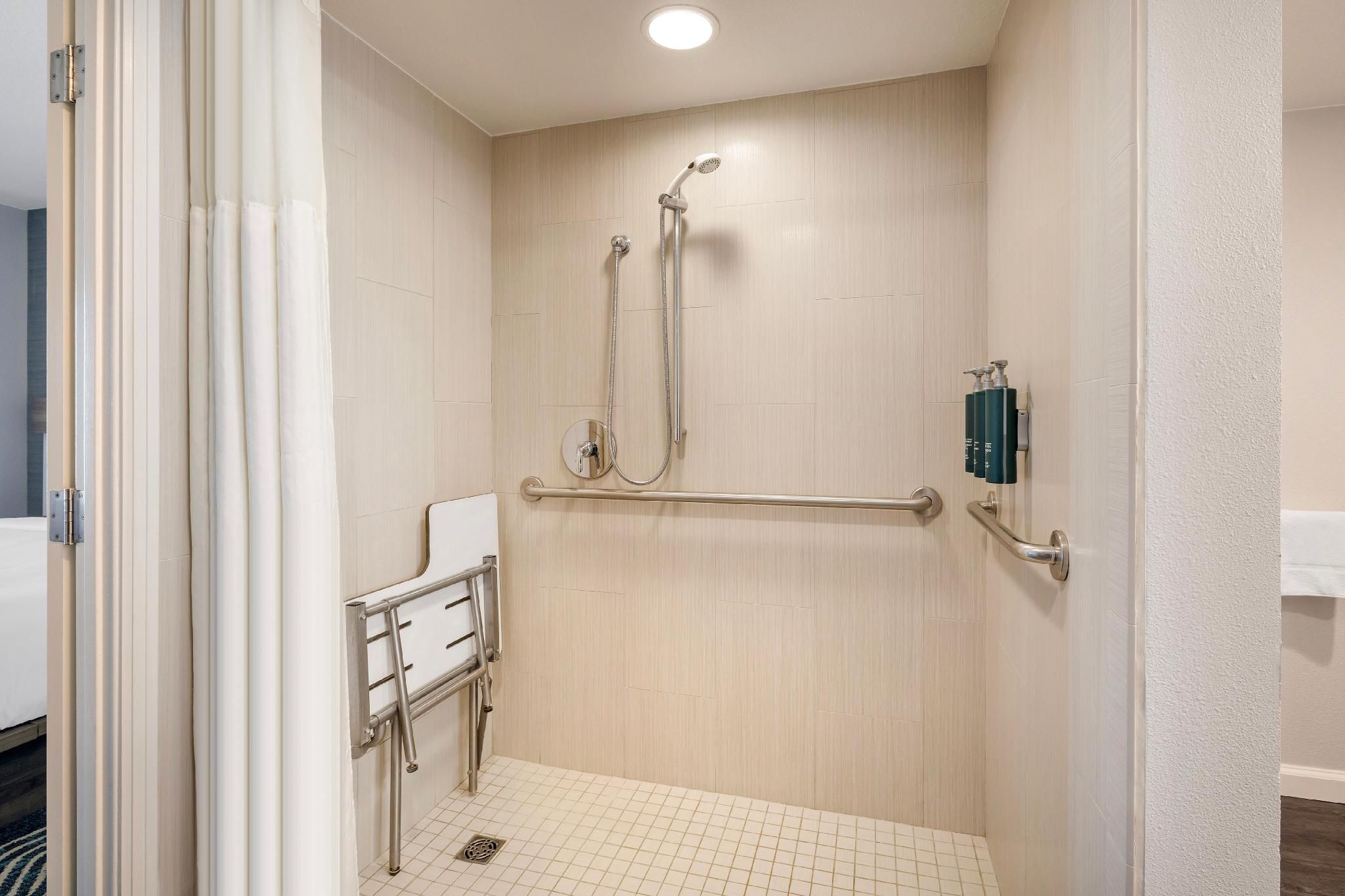 undefined Hilton Grand Vacations Club Paradise Las Vegas 10