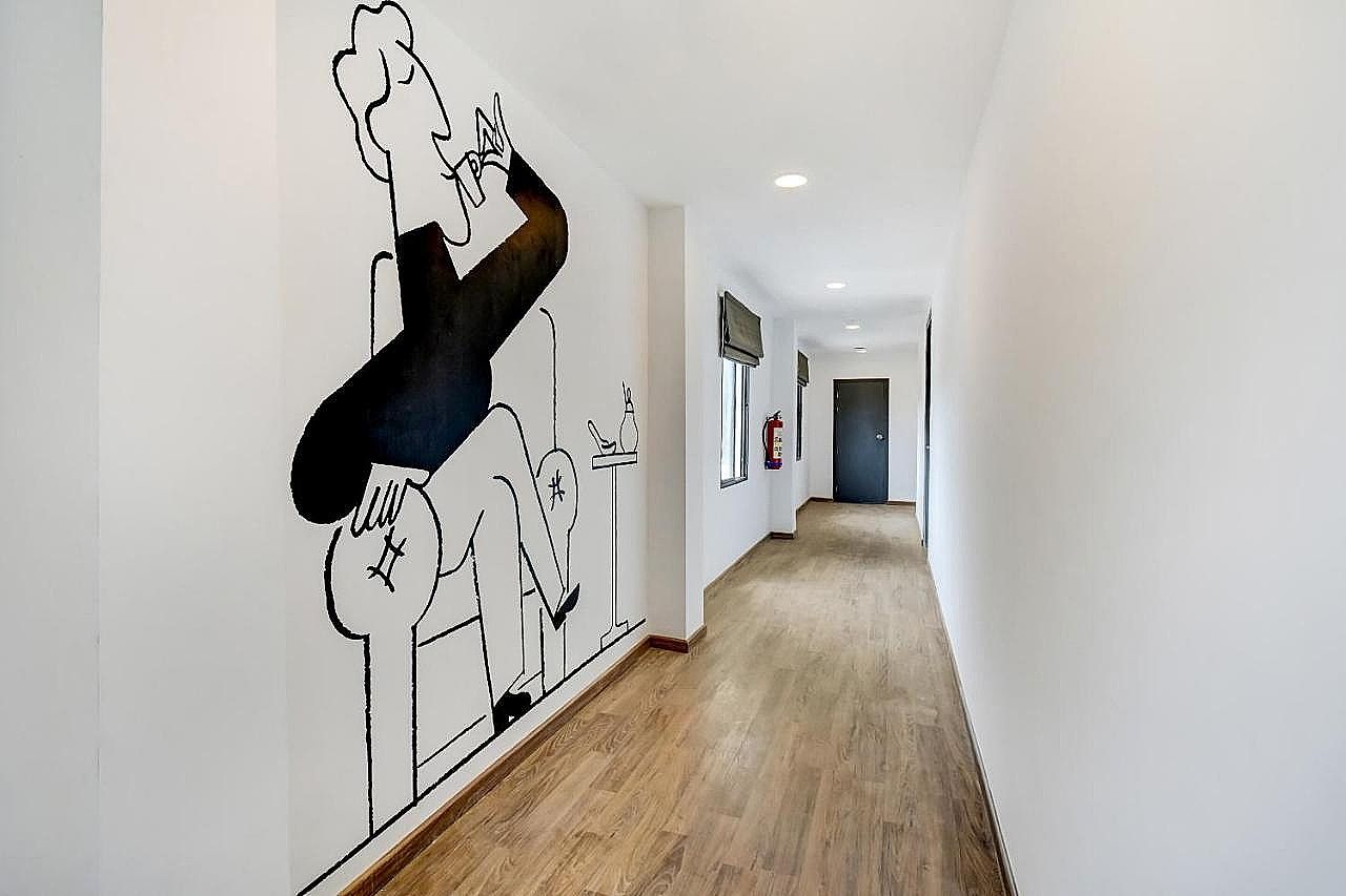 undefined Super Townhouse Century Hotel 3
