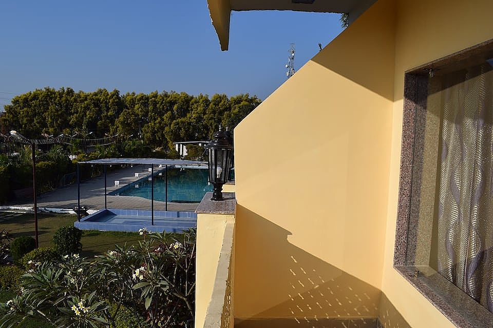 undefined Woods Inn Resort 8