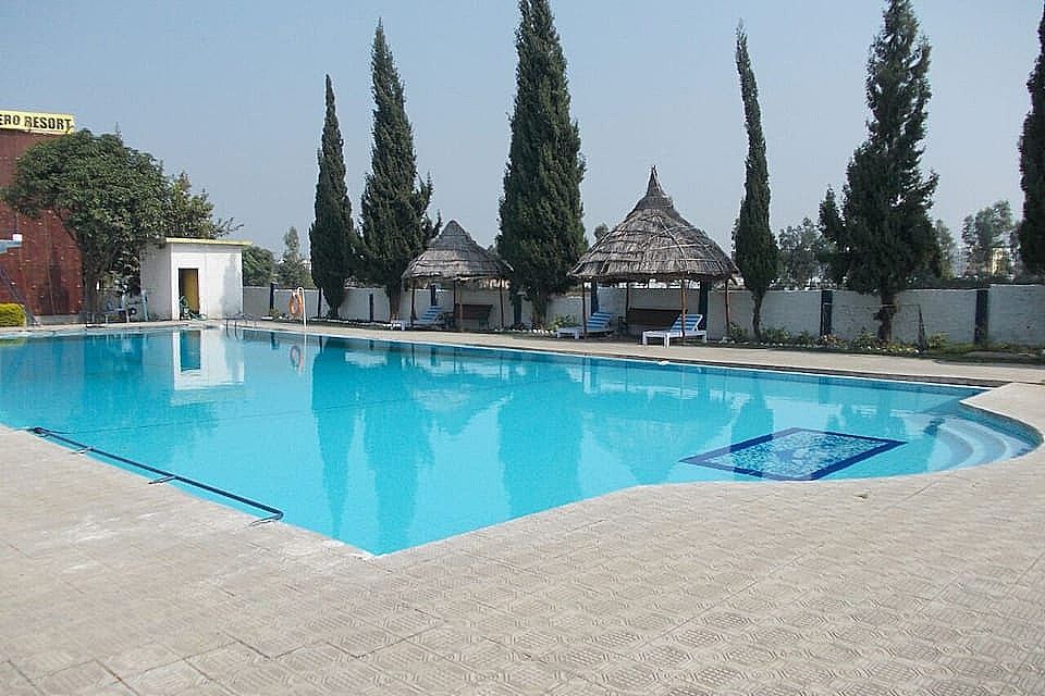 undefined Woods Inn Resort 7