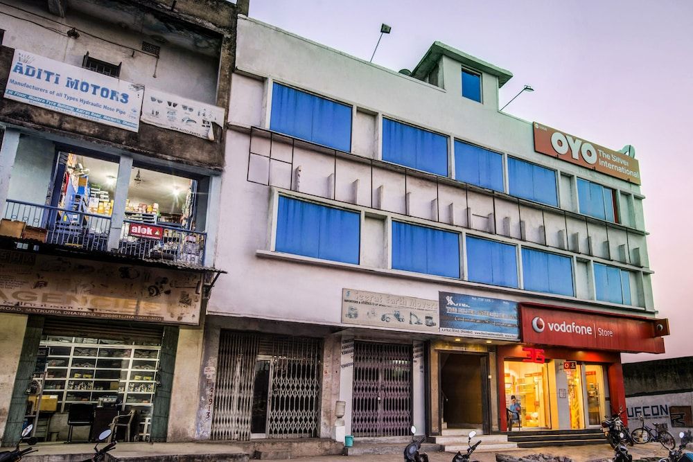 undefined OYO 5968 The Silver International 2