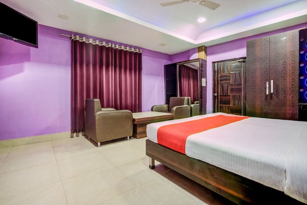 undefined OYO 5968 The Silver International 4