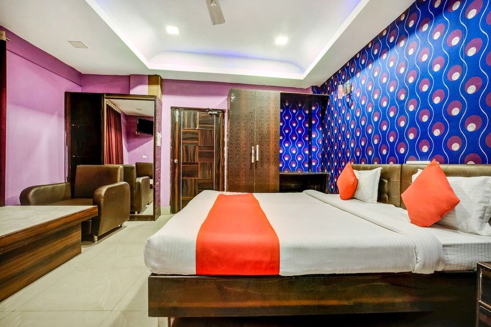 undefined OYO 5968 The Silver International 6