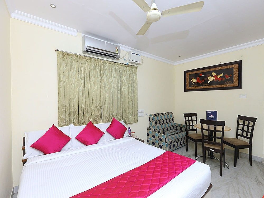 undefined OYO 1054 Hotel AVNB Towers 8